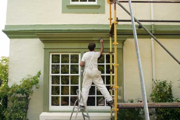 Freshen Up the Exterior Paint